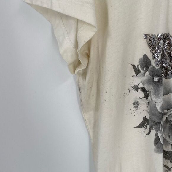 Express Women’s Scoop Neck Short Sleeve Sequin Detail Basic Teeshirt size M - Picture 3 of 6